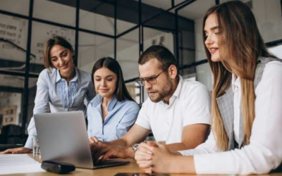 La educación sigue haciendo la diferencia en el empleo y los ingresos